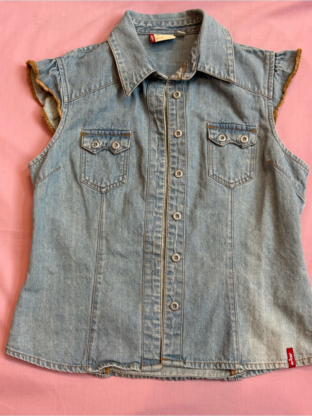 Levi's Denim Sleeveless Button-Up Top